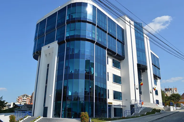 Tribunalul si Judecatoria Tulcea