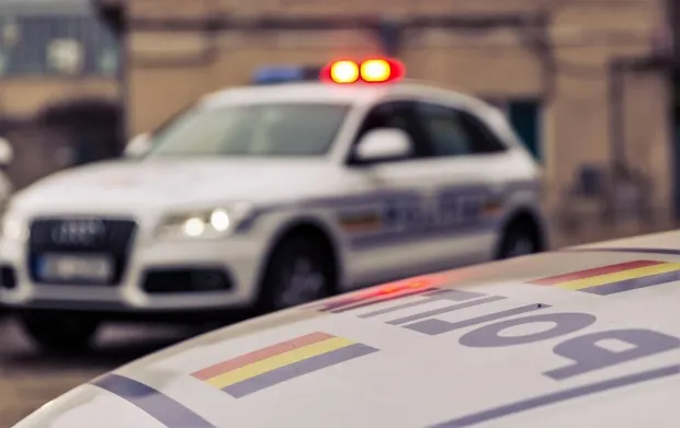 stare-de-alerta-in-capitala-autorul-jafului-armat-de-la-o-banca-din-sectorul-4-este-inca-in-452642