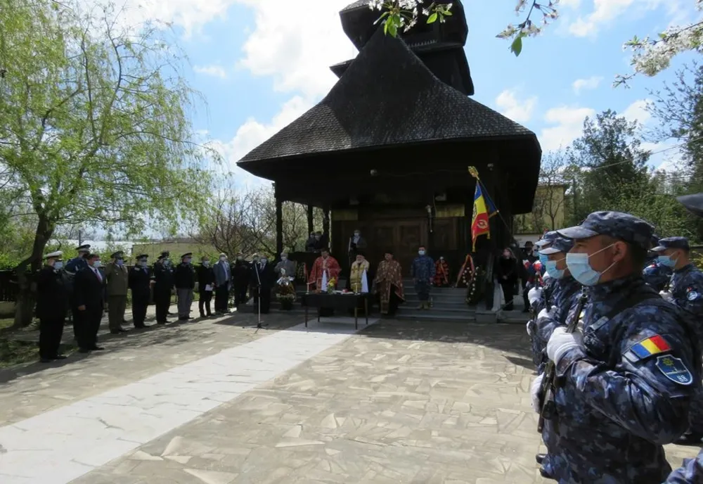 FOTO Ziua Veteranilor de Război, sărbătorită la Troița Eroilor Marinari