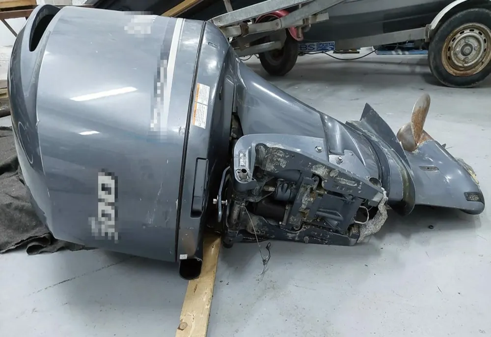 Motor de barcă, căutat de autoritățile din Franța,  descoperit la Sulina