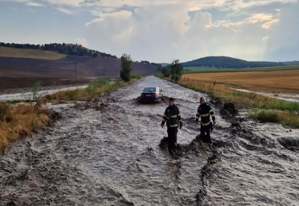 VIITURĂ PUTERNICĂ PE DN 22D ÎN ZONA LOCALITĂȚII HORIA, JUD. TULCEA