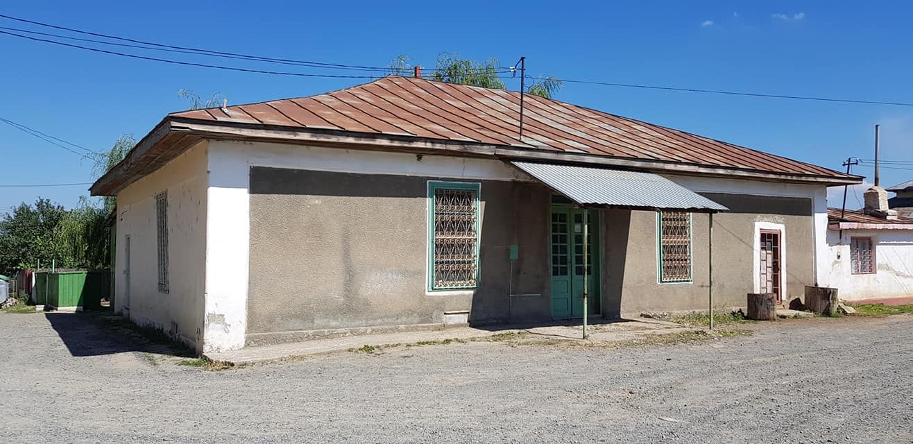 36542466_2053100004761518_1898949541441306624_o