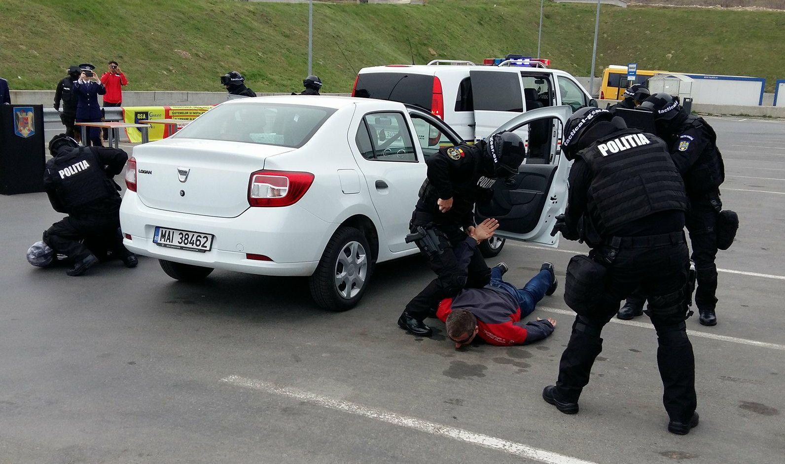 30232716_1906420182715593_1488632308_o