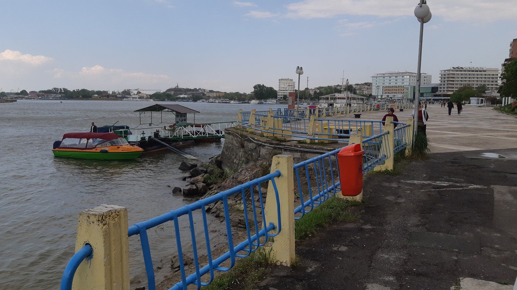 59386769_2224904174212069_1455024642304507904_o