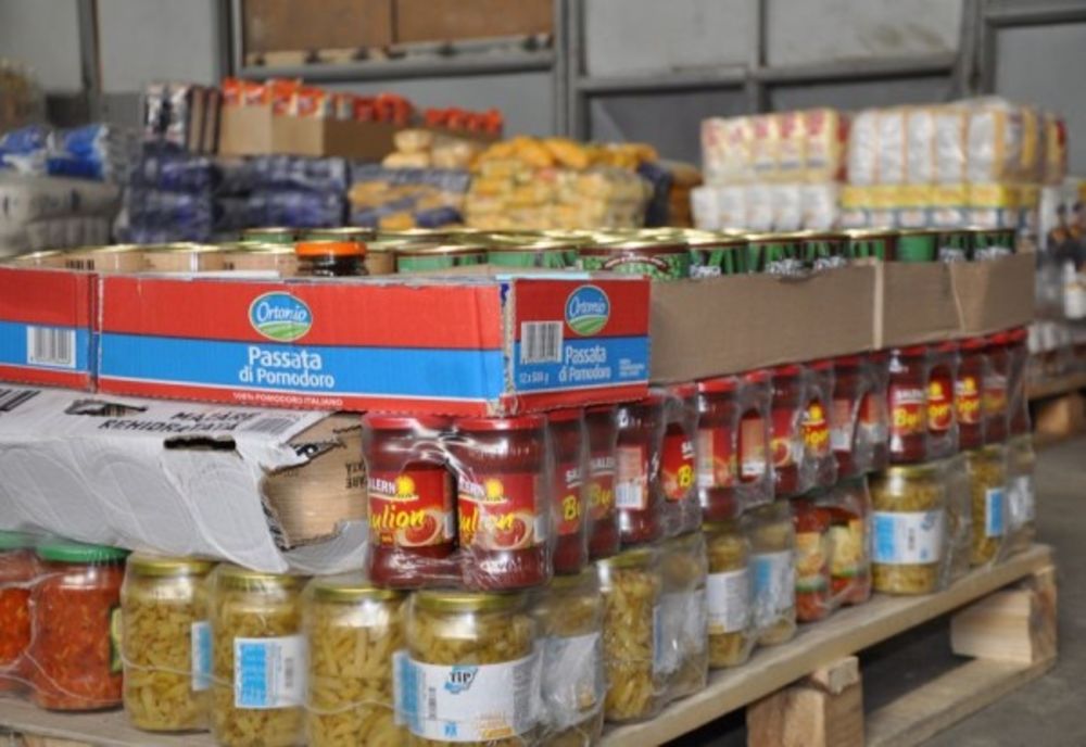  Peste 9.500 pachete cu ajutoare alimentare,distribuite în județul Tulcea