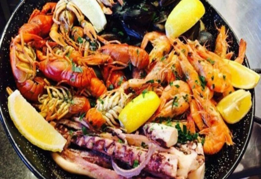 Weekendul Racilor şi al Fructelor de mare la Tulcea