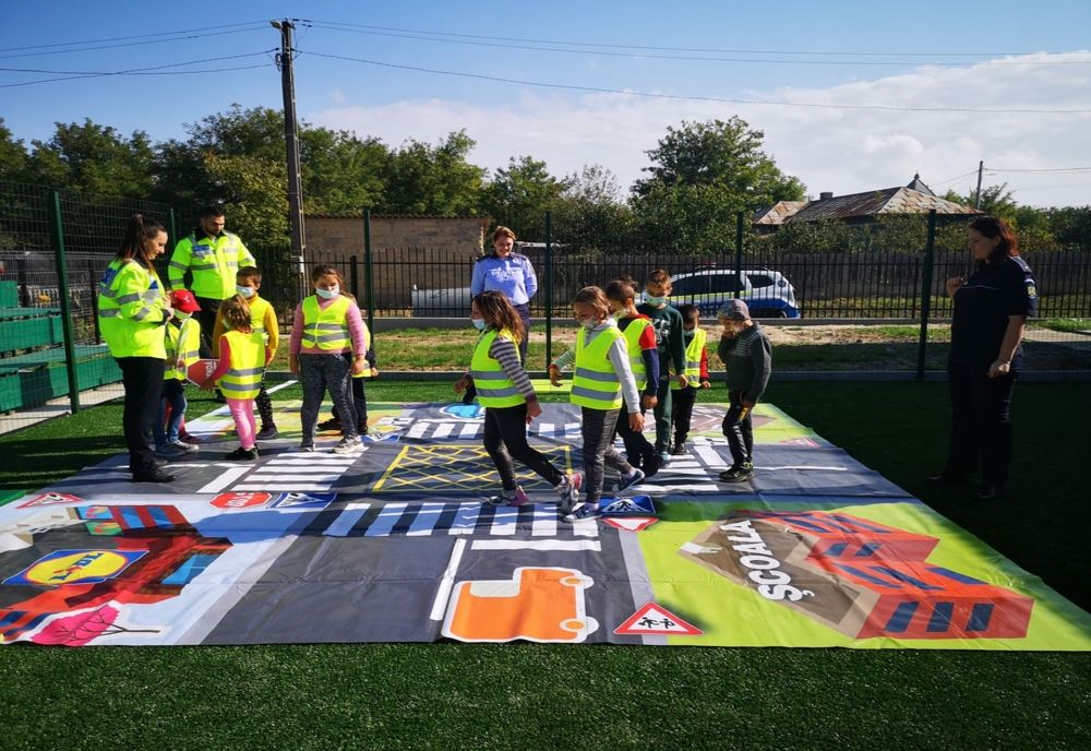 Educație rutieră pentru elevii Școlii Sarinasuf