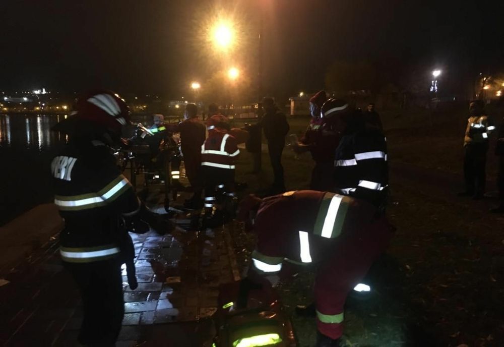 Tragedie în Tulcea. Un bărbat a murit înecat în lacul Ciuperca