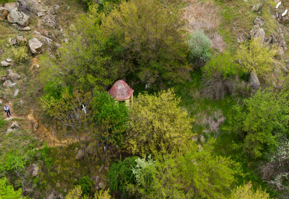 FOTO Legenda ascunsă a Fântânii de Leac din Munții Măcinului