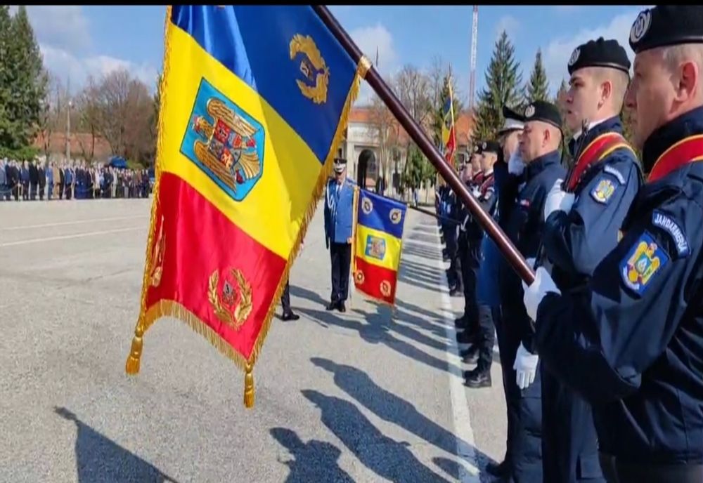 Drapelul de Luptă al IJJ Tulcea, decorat cu Ordinul ,,Bărbăție și Credință”, în grad de Cavaler, pentru militari