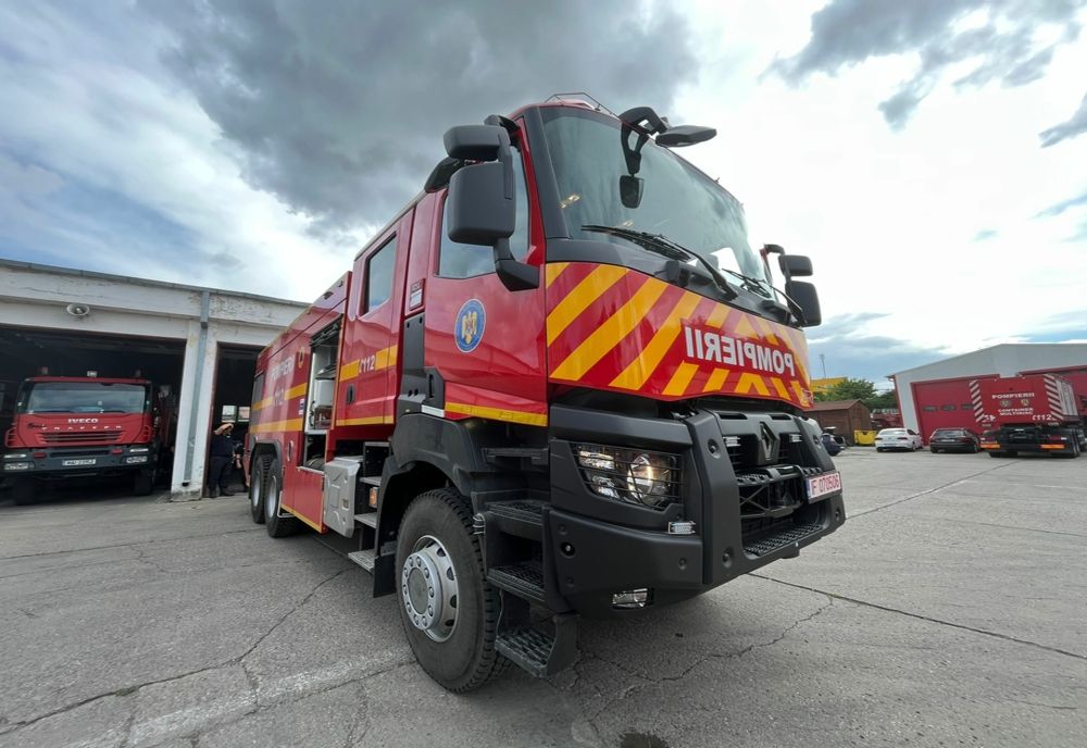 O nouă autospecială pentru pompierii tulceni