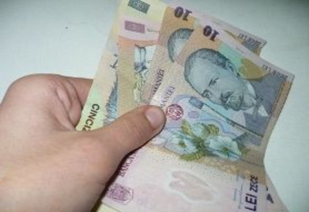 Majorarea salariilor, AMÂNATĂ cu un an. Nicolae Ciucă: „Nu mi s-ar părea corect să venim cu o astfel de măsură într-un an electoral”