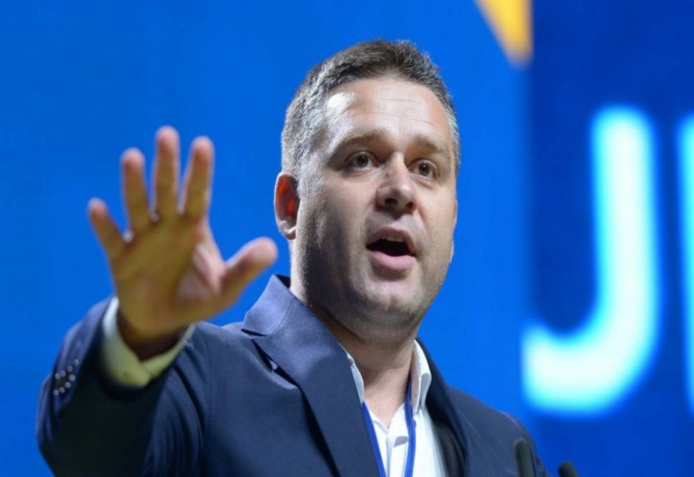 CIUCU: GUVERNUL TREBUIE SĂ OPREASCĂ INDEXAREA SALARIILOR ŞI A PENSIILOR