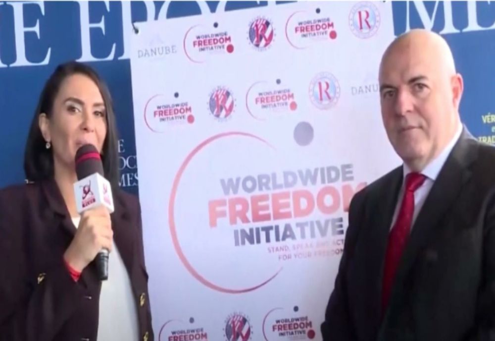 Alexandra Păcuraru și Dorin Iacob, mesaj de forță de la conferința pentru LIBERTATE de la Paris: Americanii care-l susțin pe Donald Trump văd Statul Paralel drept cel mai mare pericol