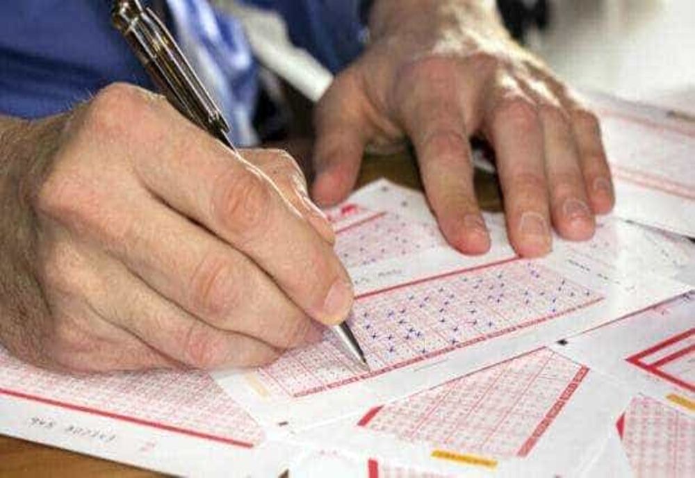 LOTERIA ROMÂNĂ: REPORT DE PESTE 4,35 DE MILIOANE DE EURO LA JOKER