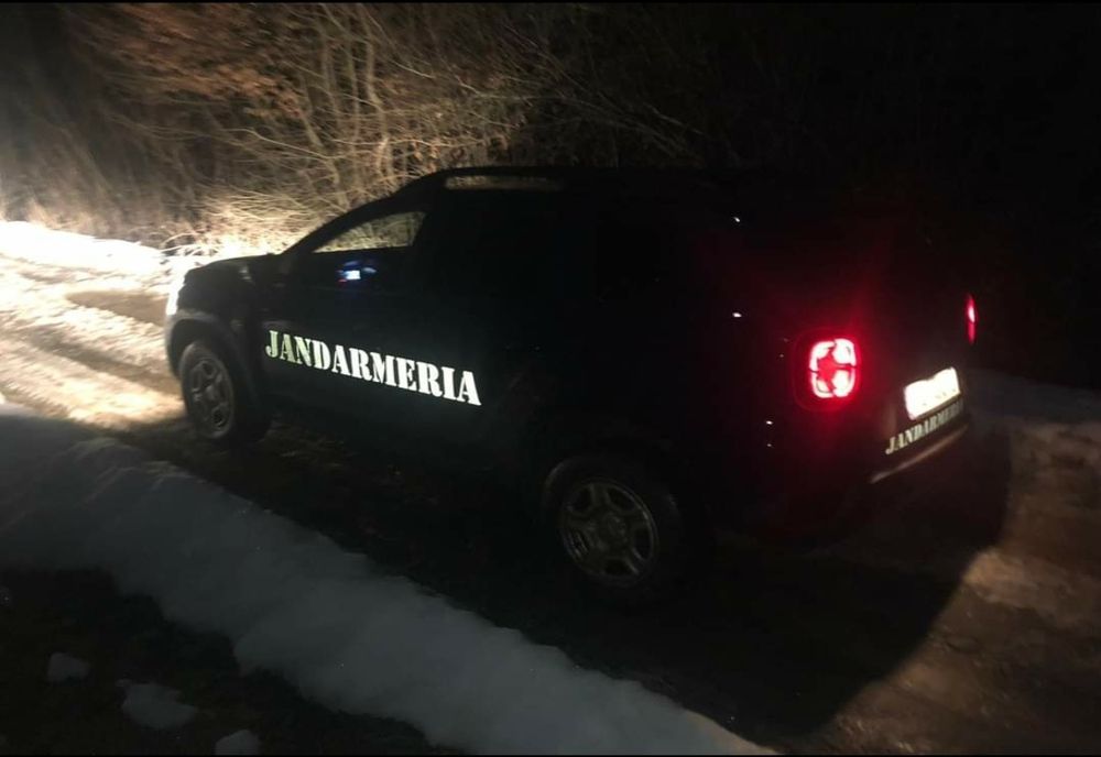 JANDARMII MONTANI ÎI SFĂTUIESC PE TURIȘTI SĂ EVITE TRASEELE DIFICILE ÎN CAZ DE VREME REA