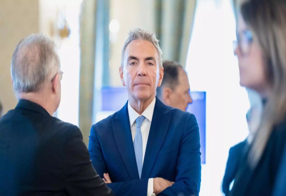 ACUZAȚII GRAVE LA ADRESA VICEPREMIERULUI MILIONAR! DRAGOȘ ANASTASIU, ȘPAGĂ LA STAT TIMP DE 8 ANI CA SĂ ÎȘI SALVEZE FIRMELE. CUM AR FI SCĂPAT DE PROBLEMELE PENALE 