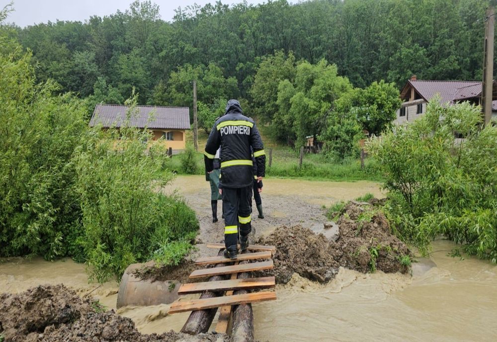 RÂURI DIN MUNTENIA, SUB COD ROȘU DE INUNDAȚII