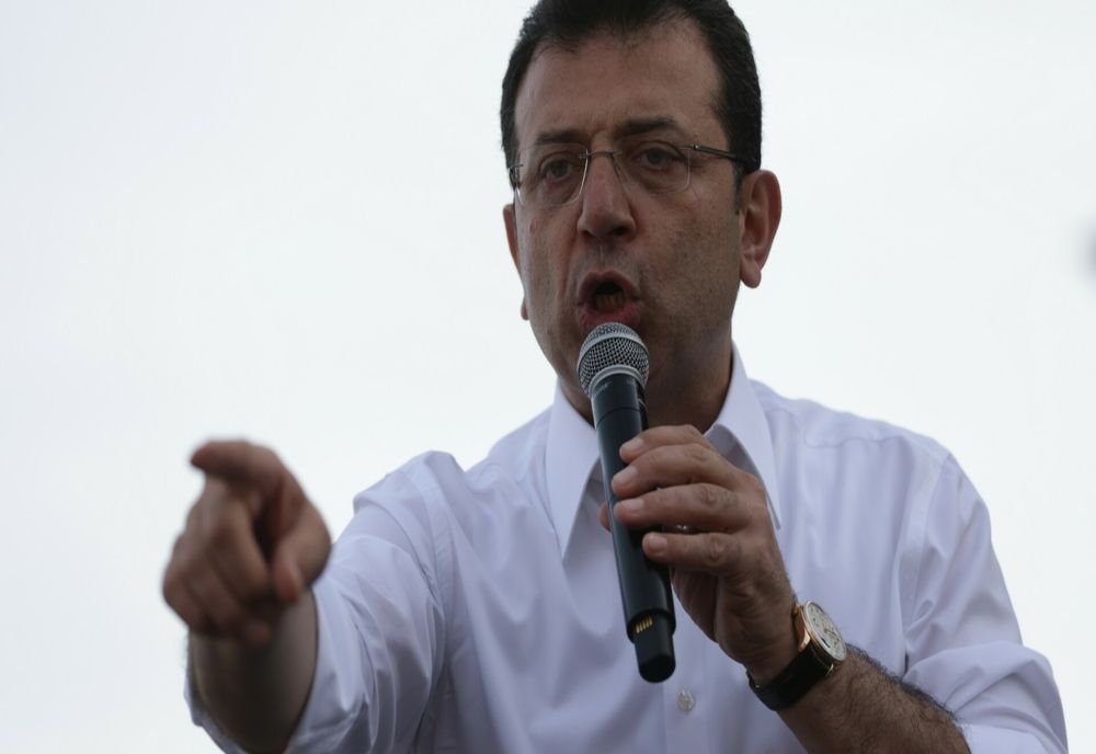 PRIMARUL ISTANBULULUI, EKREM IMAMOGLU, CONDAMNAT LA ÎNCHISOARE. ESTE ACUZAT CĂ A INSULTAT UN PROCUROR