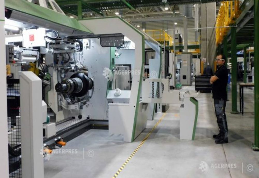 INS: PREȚURILE PRODUCȚIEI INDUSTRIALE AU CRESCUT CU 3,2%, ÎN AUGUST