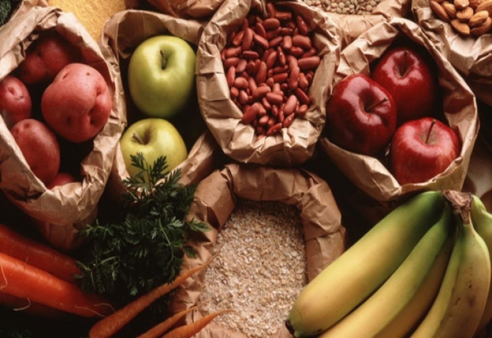 Începe Postul Crăciunului: 41 de zile - credincioşii sunt chemaţi la înfrânare, rugăciune şi fapte bune