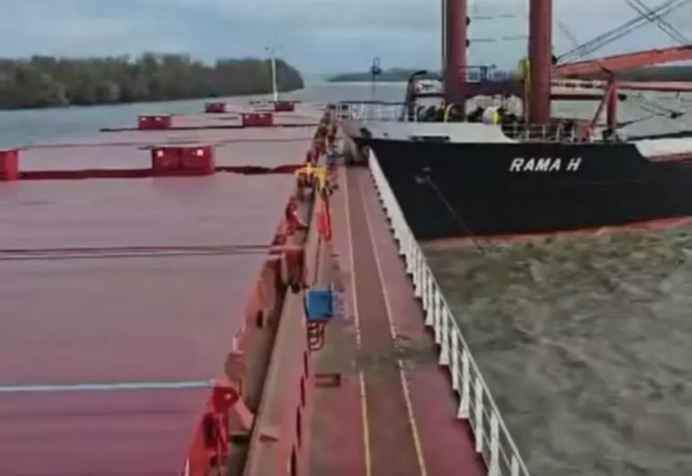 Coliziune pe Dunăre. Două nave s-au ciocnit 