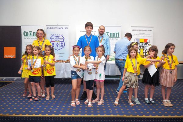 Echipa ACS Logic Delta, CAMPIOANĂ NAŢIONALĂ la Şah Blitz