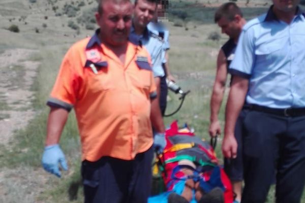 Biciclist de 17 ani accidentat în Munţii Măcinului