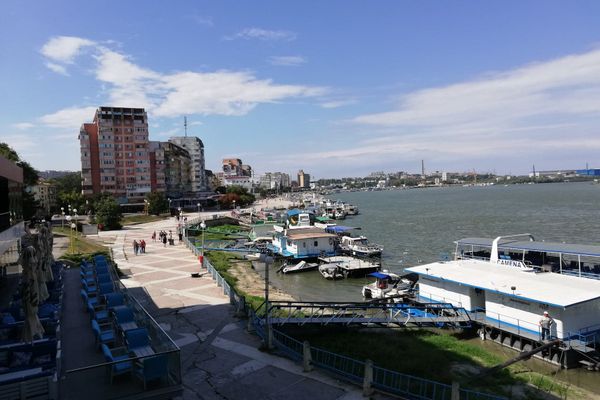 Documentația de avizare a lucrărilor de modernizare a portului, în analiza consilierilor județeni