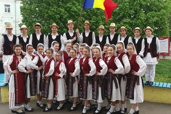 „Dorulețul” participă la Festivalul „Arte și Tradiții Românești” Slatina