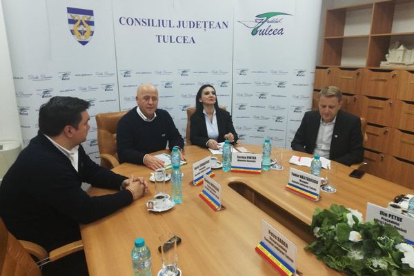 Ministrul sănătății a fost la Tulcea. Spitalul e OK. Păcat că nu vin medicii!