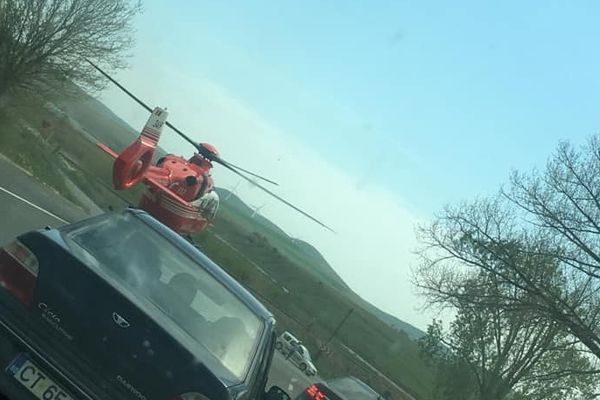Trafic blocat pe DN22. A aterizat elicopterul SMURD. O persoană a fost grav rănită!