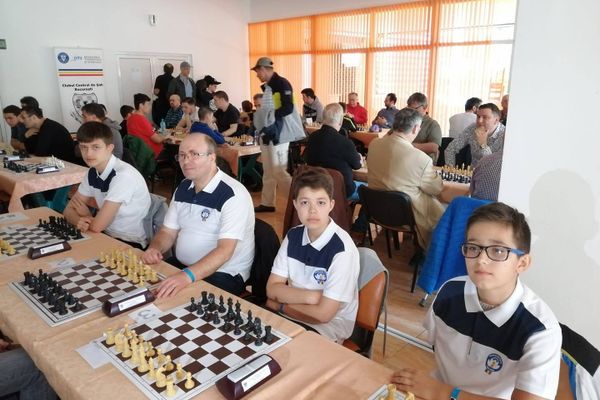 ŞAH - Logic Delta la Cupa României, cu trei juniori şi un senior, este în primii zece!