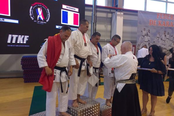 Nouă medalii pentru Yamato Dojo la naţionalele de kempo!