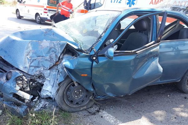 Doi răniţi în accident pe drumul spre Agighiol