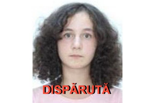 A dispărut o fată de 16 ani! Toată poliția este în alertă