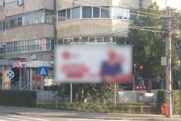 PSD şi-a retras plângerile împotriva tinerilor care au vandalizat panoul electoral
