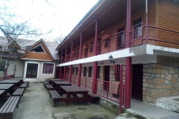 Persoanele cu risc de Coronavirus în carantină la Tabăra Babadag