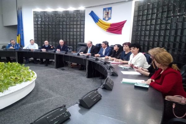 Şedinţă cu primarii din judeţ pe tema Coronavirus!