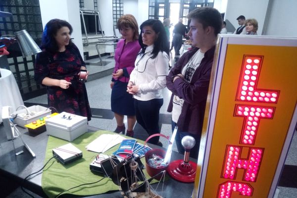 Masă rotundă sub genericul „Alături de tine pentru alegerea meseriei”