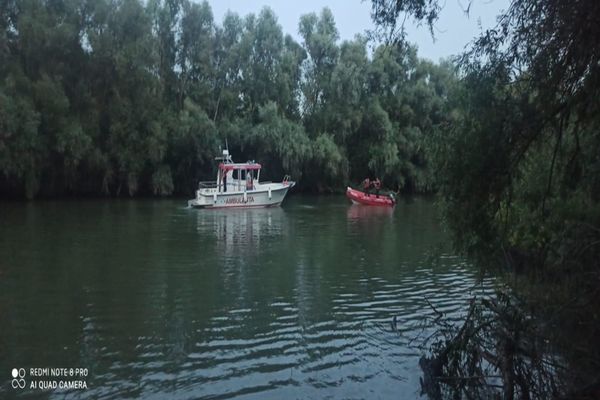 Tânăr căutat cu scafandrii în zona Cherhana 54 Canal Dunavăț