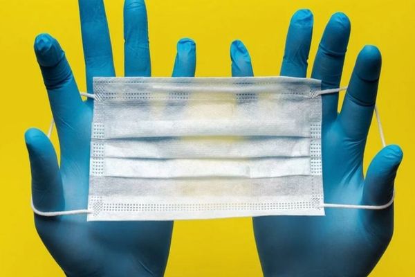 Anchetă de amploare la Ministerul Sănătății privind achiziția măștilor pentru persoanele defavorizate