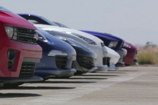 Curse ilegale de mașini  Tulcea. Două mașini de poliție avariate