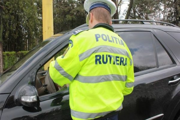Pericol în trafic. Bărbat de 68 de ani prins la volan cu 0,84 alcoolemie