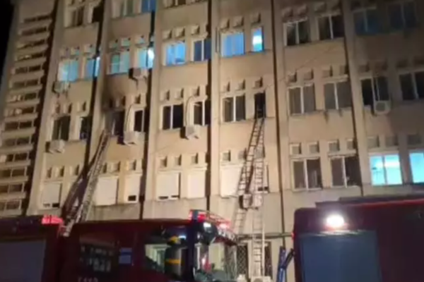 Incendiu la secția ATI de la Spitalul Județean de Urgență din Piatra Neamț - Șapte morți, pacienți COVID - Plan ROȘU, activat