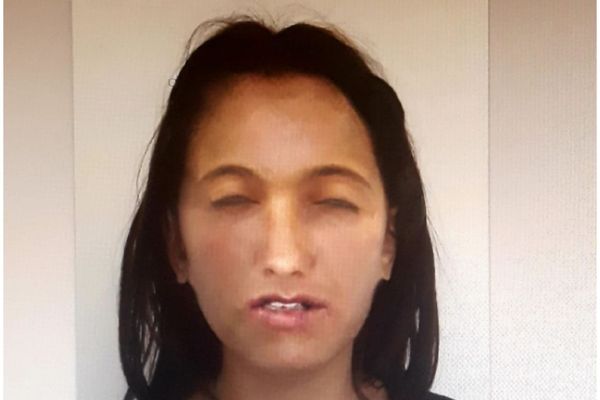 Avem portretul robot al fetei ucise și incendiate în troler! Dacă știți cine este, alertați Poliția!