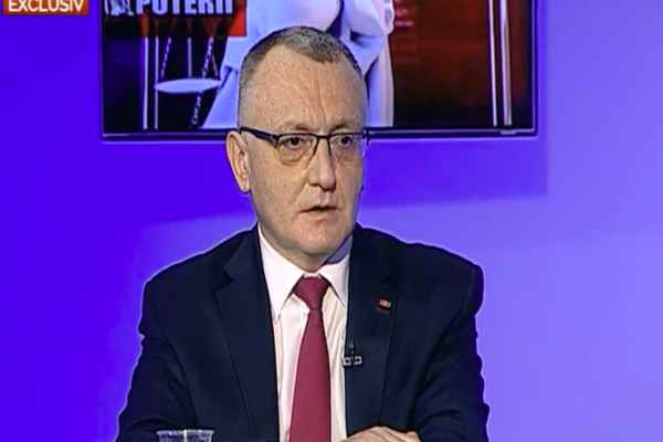 EXCLUSIV LEGILE PUTERII Sorin Cîmpeanu: Nu se elimină transportul gratuit