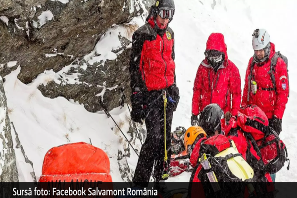 Peste 90 de apeluri de urgență în ultimele 24 de ore, pe pârtiile din țară