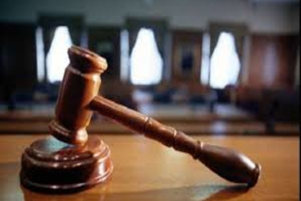 Ofiţer de la Penitenciarul Tulcea, trimis în judecată pentru luare de mită 