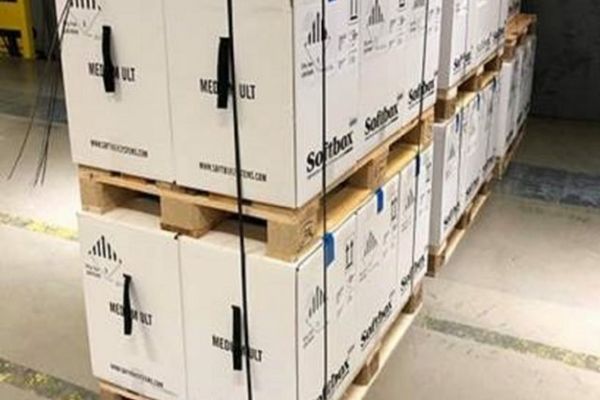 O nouă tranșă de aproape 700.000 de doze de vaccin Pfizer sosește luni în România